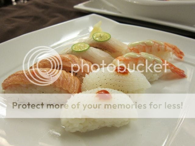 晶悅國際飯店(桃園大飯店 )桃石百匯創藝料理饗宴找樂子翹班團美食體驗大成功*(。‿-。)”