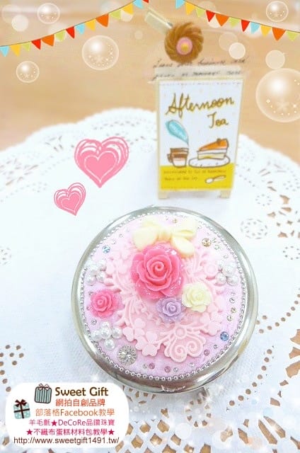 奢華薔薇花梳妝折疊鏡.jpg