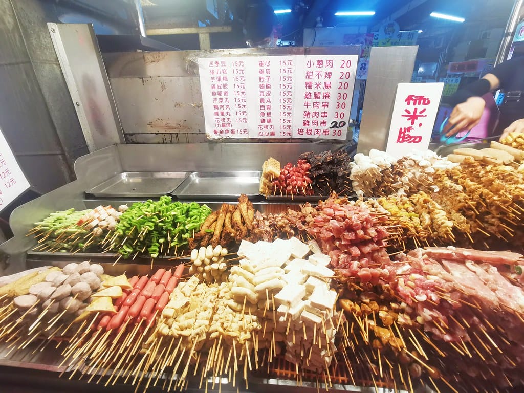 宜蘭住宿推薦『友愛大飯店』-宜蘭火車站走路10分鐘-飯店後門 MTXX_MH20240506_214545723