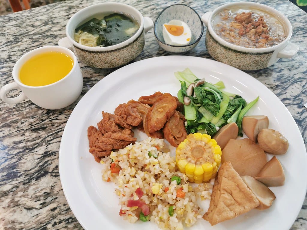 台中平價住宿推薦-沫秋立柳川行旅Mercury Hotel- 台中平價住宿推薦-沫秋立柳川行旅Mercury Hotel-