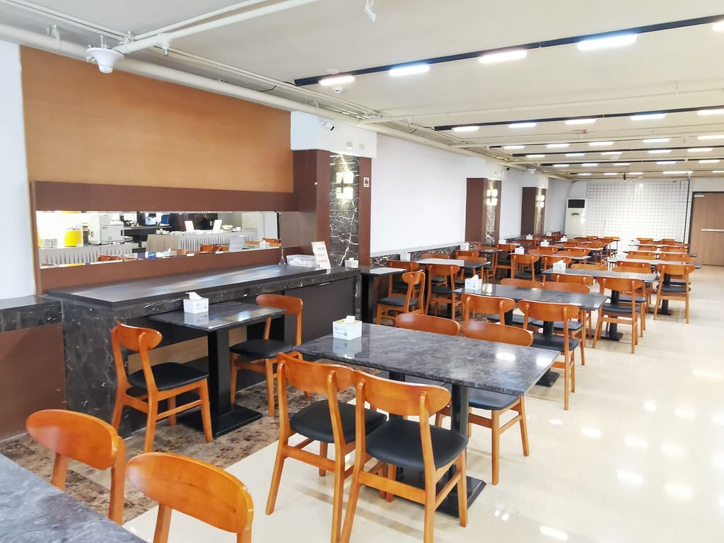 台中平價住宿推薦-沫秋立柳川行旅Mercury Hotel- 台中平價住宿推薦-沫秋立柳川行旅Mercury Hotel-
