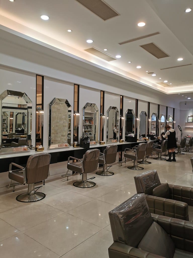 台中染髮燙髮髮廊推薦-HAPPYHAIR 台中大里店-Bak 台中染髮燙髮髮廊推薦-HAPPYHAIR 台中大里店-Bak