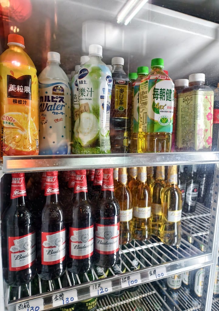 忠孝敦化美食市民大道熱炒-完鍋子熱炒,中式復古紅燈籠裝潢,宵 忠孝敦化美食市民大道熱炒-完鍋子熱炒,中式復古紅燈籠裝潢,宵