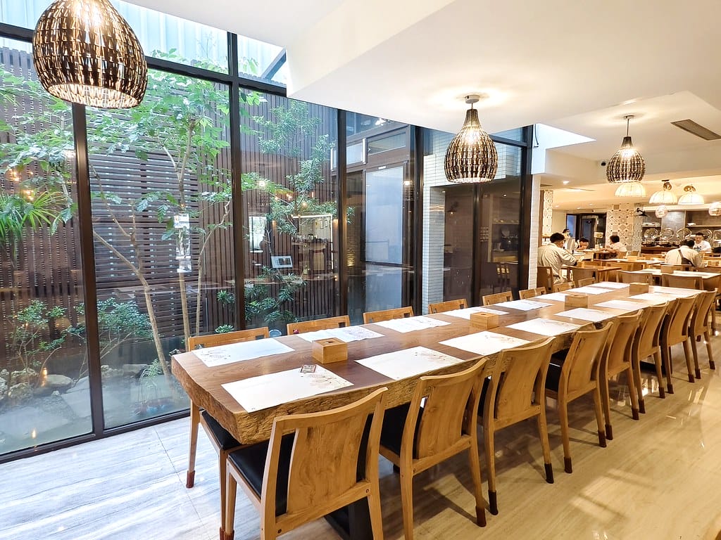 嘉義住宿推薦-蘭桂坊花園酒店-交通便利鄰近文化路夜市-早餐種 嘉義住宿推薦-蘭桂坊花園酒店-交通便利鄰近文化路夜市-早餐種