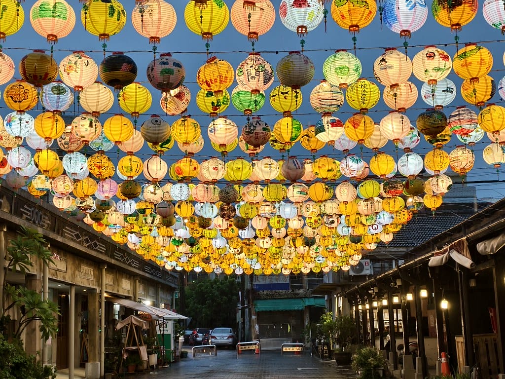 雲林土庫一日漫遊跟著在地人吃美食、逛老街、買伴手禮,感受最 雲林土庫一日漫遊跟著在地人吃美食、逛老街、買伴手禮,感受最
