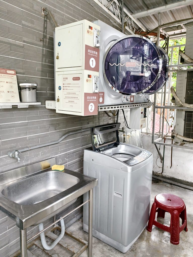 【台中住宿推薦】一中街住宿-一中漫走旅店評價、房型、交通一次 【台中住宿推薦】一中街住宿-一中漫走旅店評價、房型、交通一次