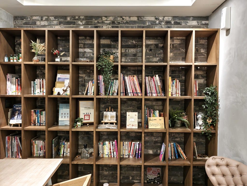 【台中住宿推薦】一中街住宿-一中漫走旅店評價、房型、交通一次 【台中住宿推薦】一中街住宿-一中漫走旅店評價、房型、交通一次