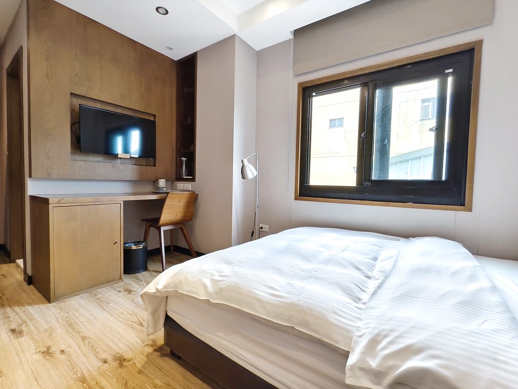【台中住宿推薦】一中街住宿-一中漫走旅店評價、房型、交通一次 【台中住宿推薦】一中街住宿-一中漫走旅店評價、房型、交通一次