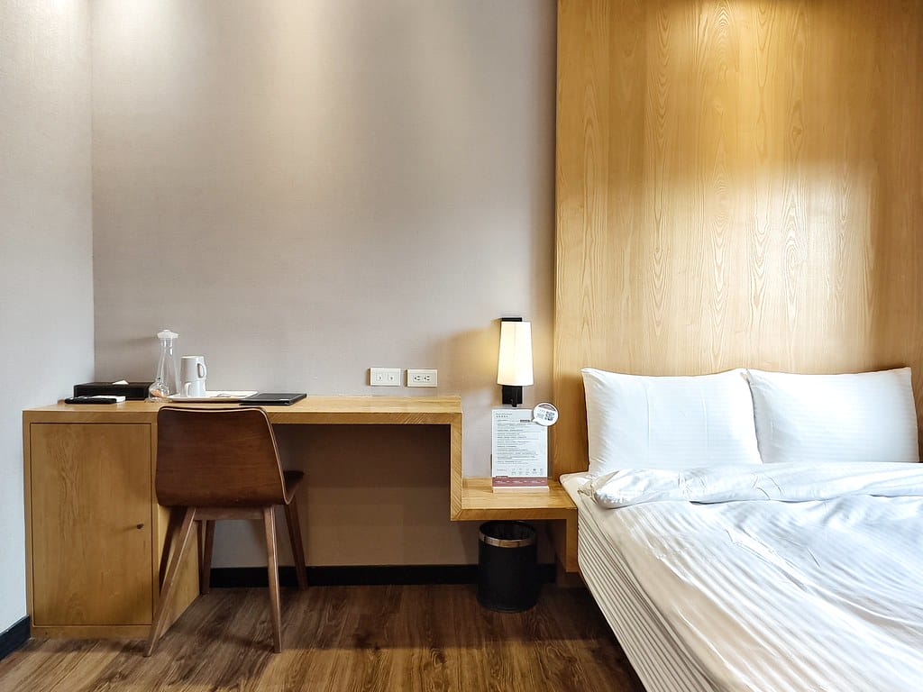 【台中住宿推薦】一中街住宿-一中漫走旅店評價、房型、交通一次 【台中住宿推薦】一中街住宿-一中漫走旅店評價、房型、交通一次