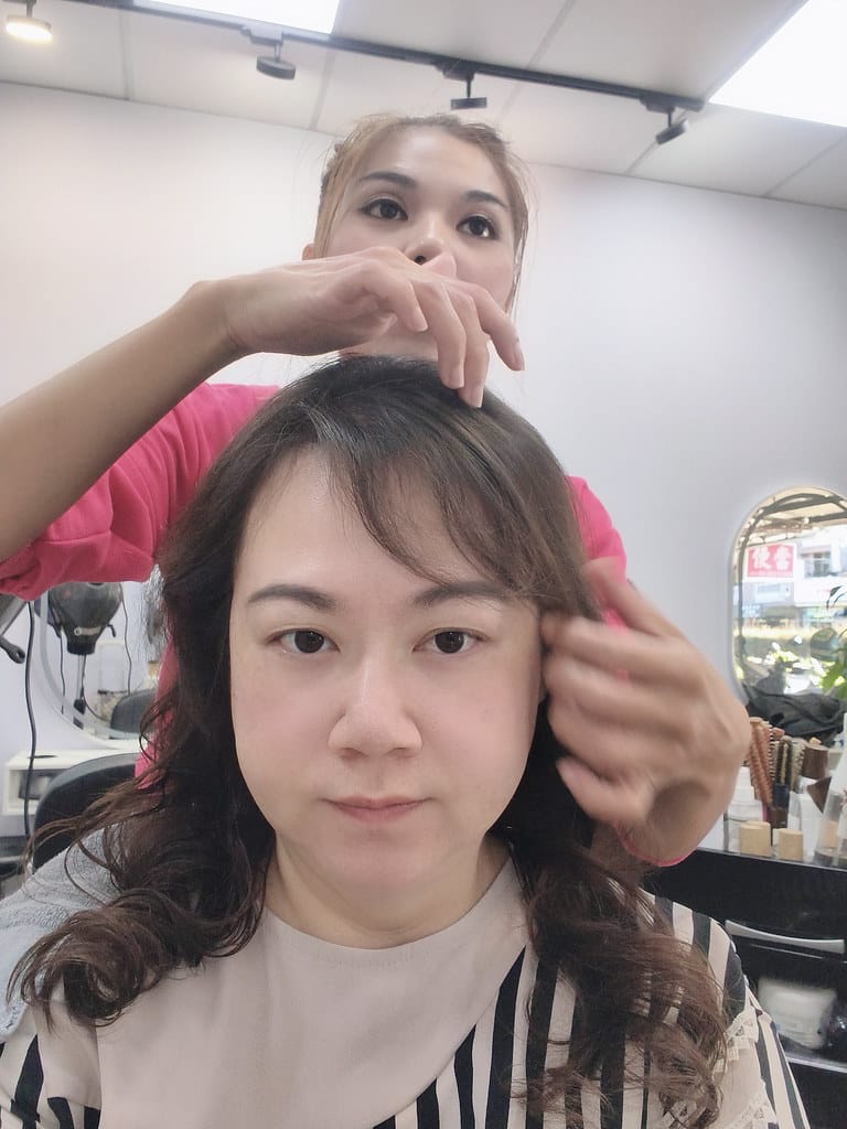台中燙髮推薦-NS Hair Salon7號詩怡-19年髮型 台中燙髮推薦-NS Hair Salon7號詩怡-19年髮型