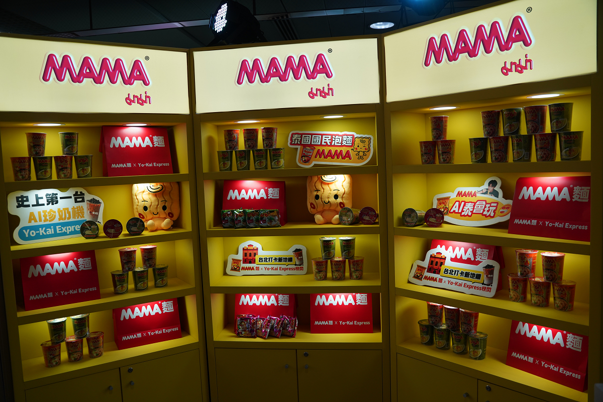 西門町的「不科學」美食：矽谷 AI 機器人煮的泰國 MAMA 麵